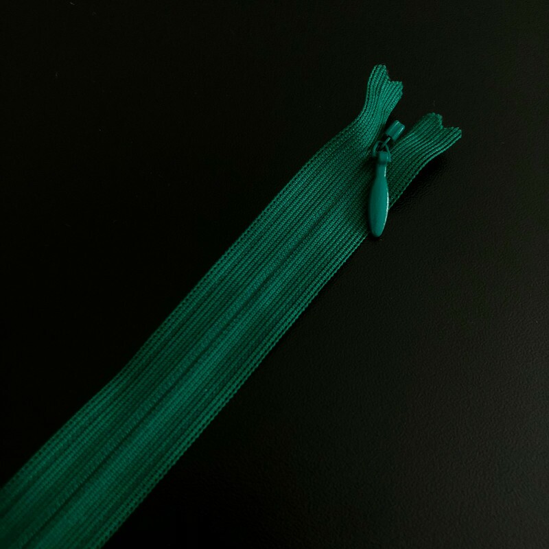 Zíper Invisível Fixo YKK - 18 cm 